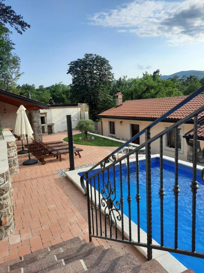 Kuca Za Odmor Villa Jurdani Екстериор снимка